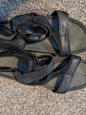 BareTraps Black Adjustable Strap Comfort Sandals